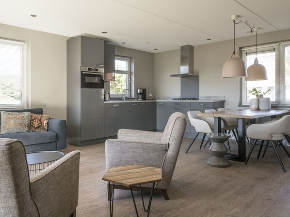 House | Living room