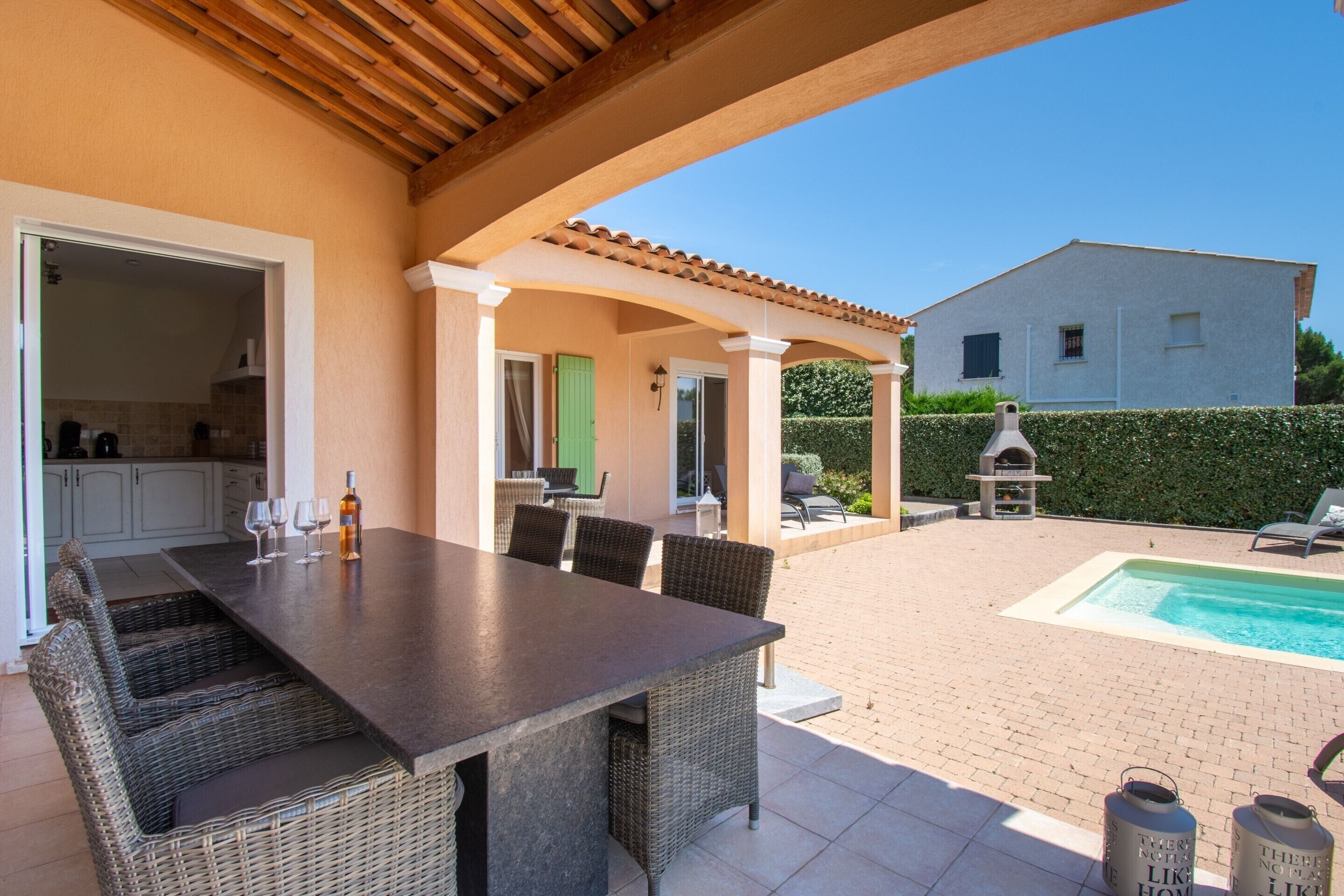 House | Balcony