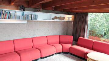 House | Living room