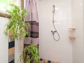Bathroom - Attractive Miller's House in 't Zand With a Beautiful View (t Zand)