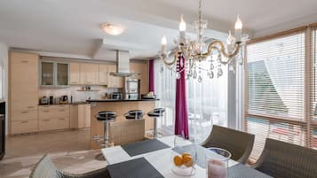 House | Private kitchen