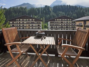 Unclassified image, 2 of 20, button - Pleasant Apartment in Saalbach-hinterglemm With Pool (Saalbach-Hinterglemm)