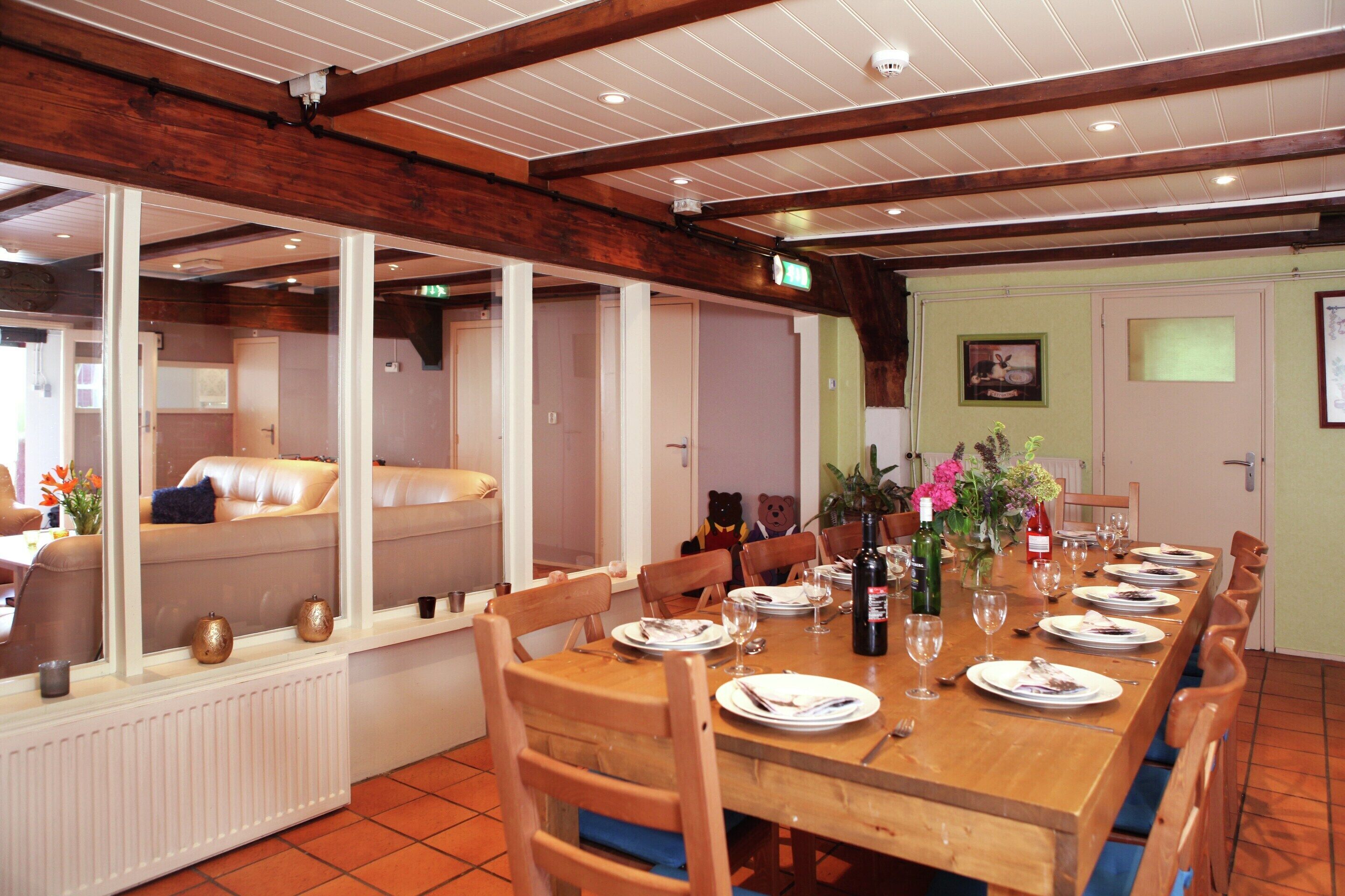 House | Dining