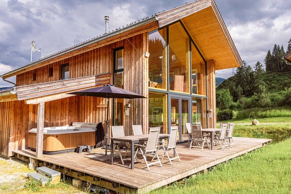 Chalet | Dining