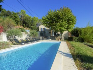 Outdoor pool - Charming Holiday Home in Vaison-la-romaine With Private Pool (Vinsobres)