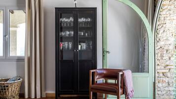 4 chambres, ameublement personnalisé, draps fournis