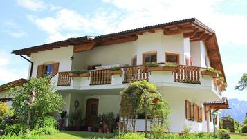 Apartment | Exterior
