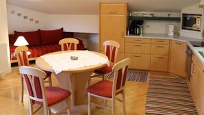 Unclassified image, 5 of 17, button - Modern Apartment in Salzburg With Garden (Filzmoos)