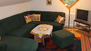 Unclassified image, 4 of 17, button - Modern Apartment in Salzburg With Garden (Filzmoos)