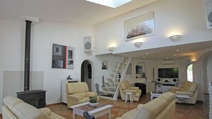 Villa | Salle de séjour | Lecteur de DVD