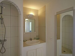 Villa | Bathroom - Modern Villa in Gassin With Sauna (Gassin)