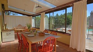 Dining - Spacious Villa in Saint-marsal With Swimming Pool (Saint-Marsal)