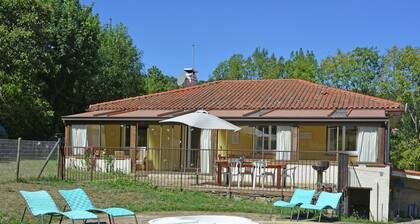 Spacious Villa in Saint-marsal With Swimming Pool