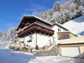 Exterior - Peaceful Apartment in Stuhfelden near Ski Area Kirchberg (Stuhlfelden)