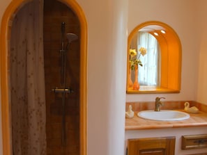 Villa | Bathroom | Combined shower/bathtub, towels - Peaceful Villa in Saint Paul de Vence With Swimming Pool (Saint-Paul-de-Vence)