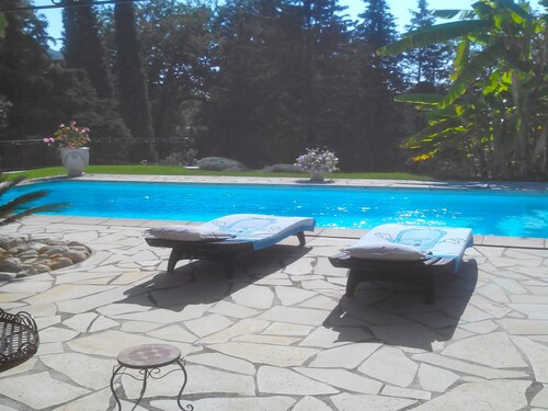 Peaceful Villa in Saint Paul de Vence With Swimming Pool