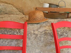 Room - Holiday Home in Lacoste With Pool (Lacoste (Provence))