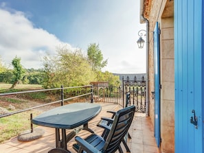 Balcony - Authentic Holiday Home in Puy-l'evêque With Swimming Pool (Puy-l'Eveque)