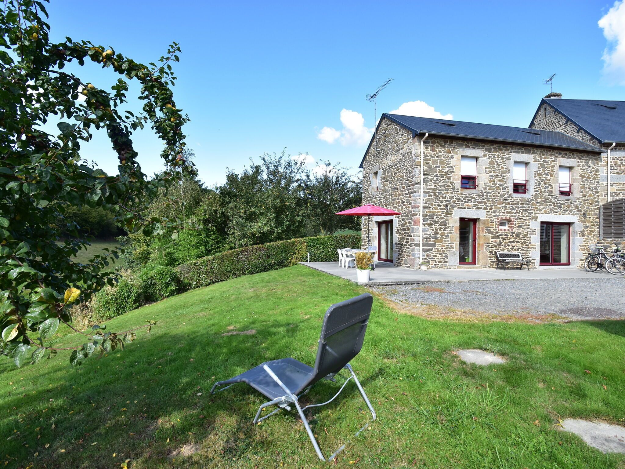 บริเวณภายนอก