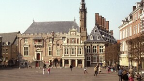 Exterior - Luxurious Villa in Haarlem With Two Ponds (Haarlem)