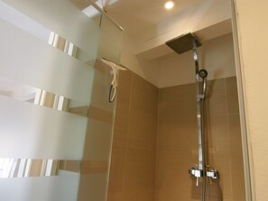 House | Bathroom - Modern House With Terrace, Near the Popular St. Maxime (Plan-de-la-Tour)