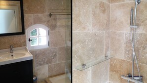 House | Bathroom | Shower - Modern House With Terrace, Near the Popular St. Maxime (Plan-de-la-Tour)