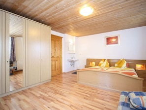 Apartment | 2 bedrooms, individually furnished