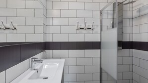 Unclassified image, 5 of 33, button - Quaint Holiday Home in Elliant France With Garden (Elliant)