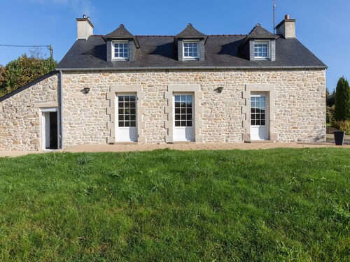 Quaint Holiday Home in Elliant France With Garden