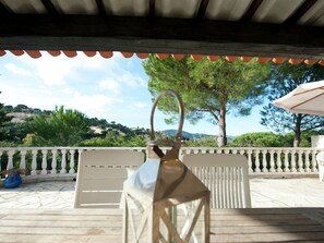 Exterior - Modern Holiday Home With Swimming Pool & Seabeach Nearby (Sainte-Maxime)