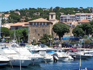 Exterior - Modern Holiday Home With Swimming Pool & Seabeach Nearby (Sainte-Maxime)