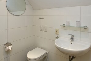 House | Bathroom | Bathtub