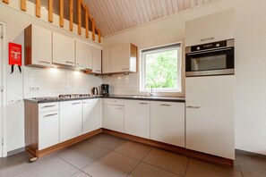 Hus | Eget kjøkken | Høy barnestol