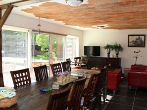 Dining - Comfy Holiday Home in Siebengewald With Sauna, Bubble Bath (Siebengewald)