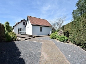 Exterior - Luxury Holiday Home in Oostvoorne by the Lake (Oostvoorne)