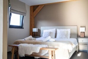 Casa | 2 dormitorios y ropa de cama