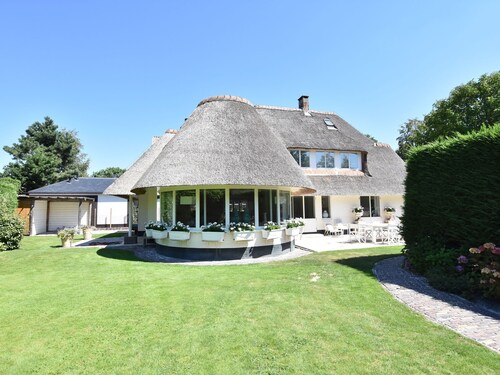 Unique Luxury Villa on the Edge of the Bergerbos With Sauna