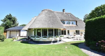 Unique Luxury Villa on the Edge of the Bergerbos With Sauna
