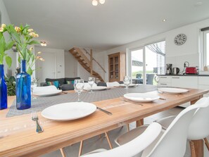 Dining - New Holiday Home near Beach of Petten (Petten)