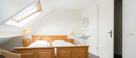 Casa | 9 habitaciones y muebles diferentes