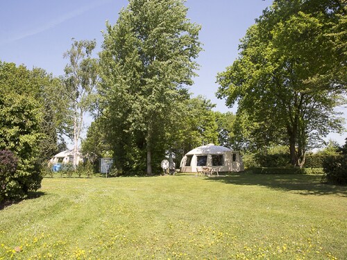 Detached Igloo Bungalow With Wood-burning Stove by a Forest