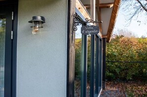 House | Exterior - Tranquil Holiday Home in Alphen-chaam With Stables (Alphen)