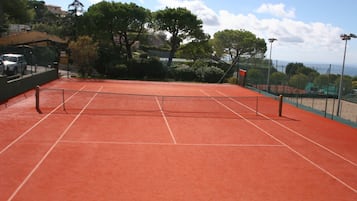 Apartment | Sports court
