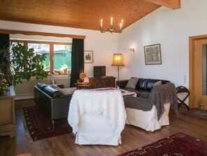 DVD player - Spacious Apartment in Hopfgarten im Brixental near Ski Area (Hopfgarten im Brixental)