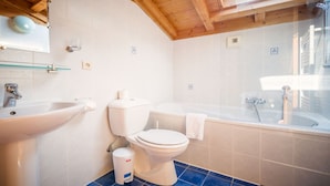 Ferienhaus | Badezimmer