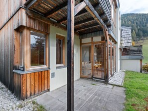 Balcony - Fascinating Apartment in Bad Kleinkirchheim With Garden (Bad Kleinkirchheim)