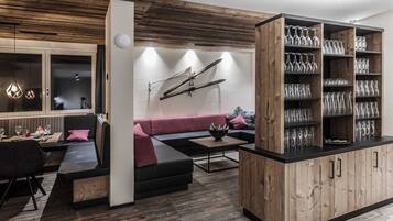 Chalet | Tempat makan