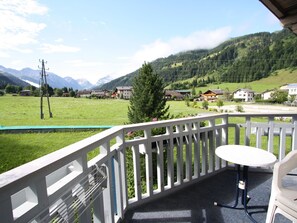 Apartment | Balcony