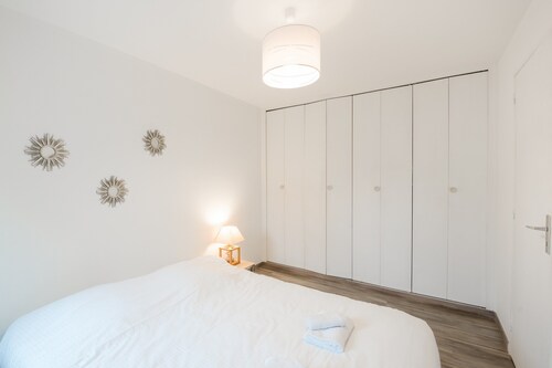 Apartment in Port-en-bessin Near Seashore