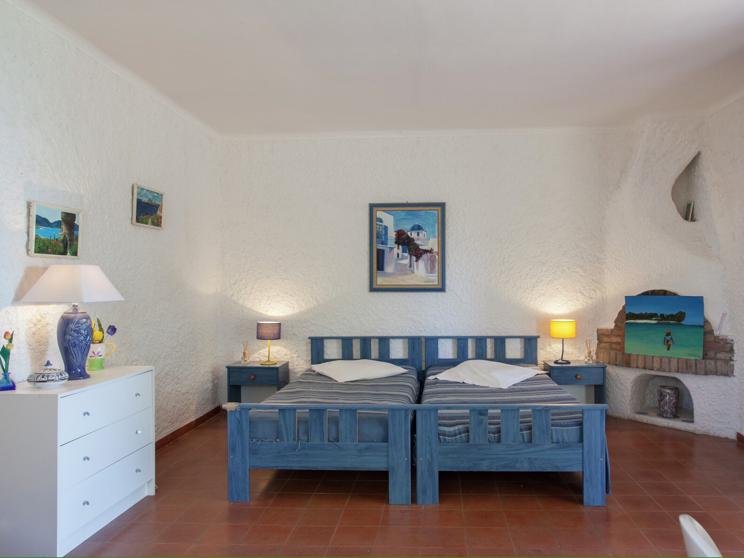 House | Individually furnished